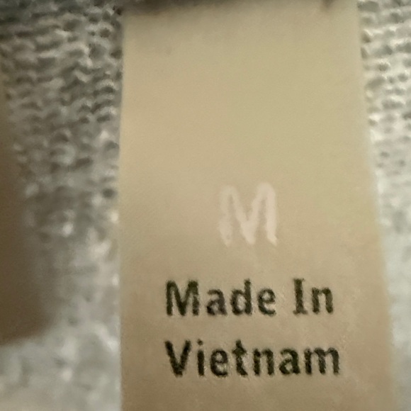 Athleta women’s Medium long sleeve double zip up gray hoodie - floral design - Picture 6 of 8